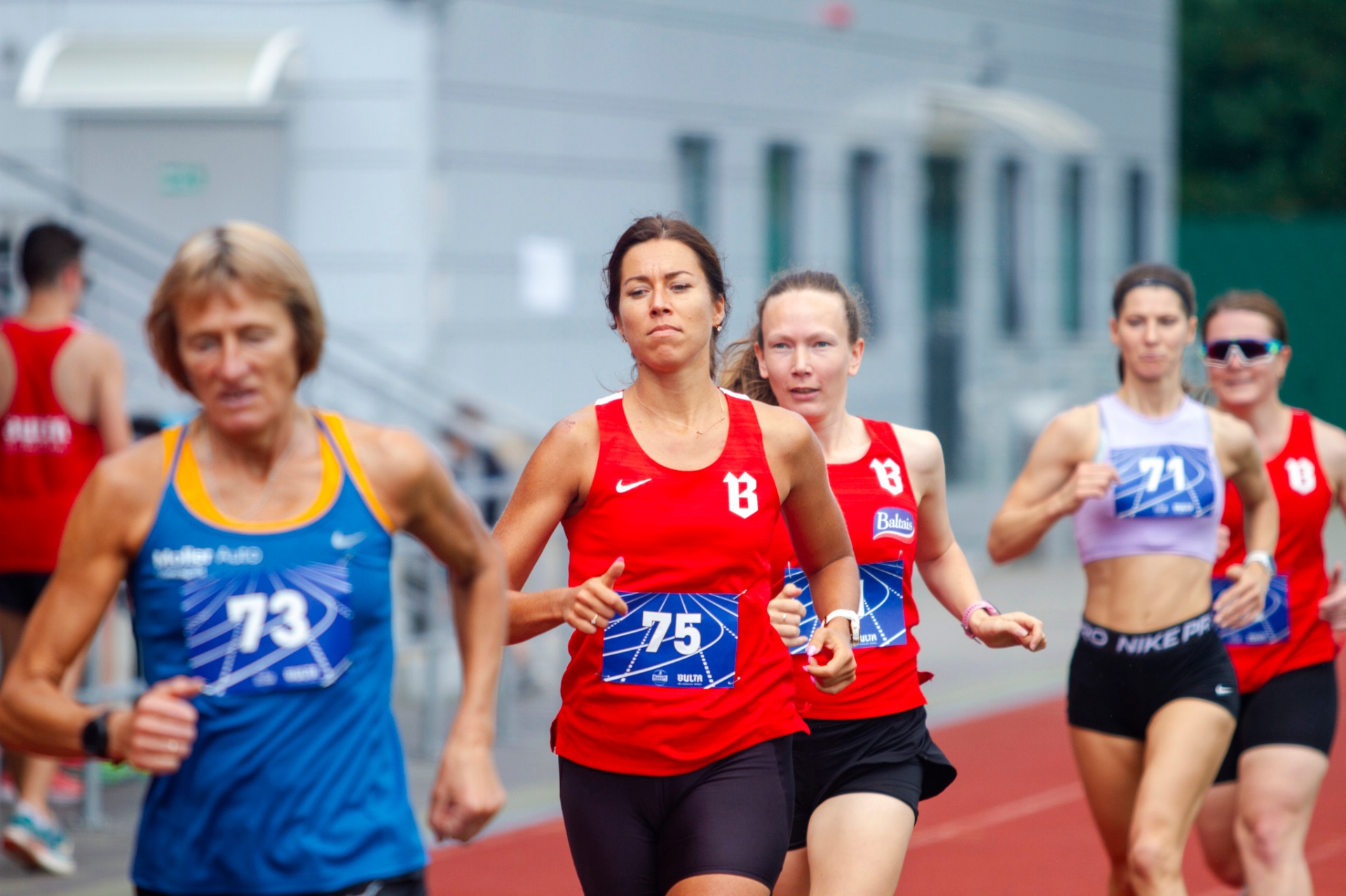 SK BULTA women racing on the track